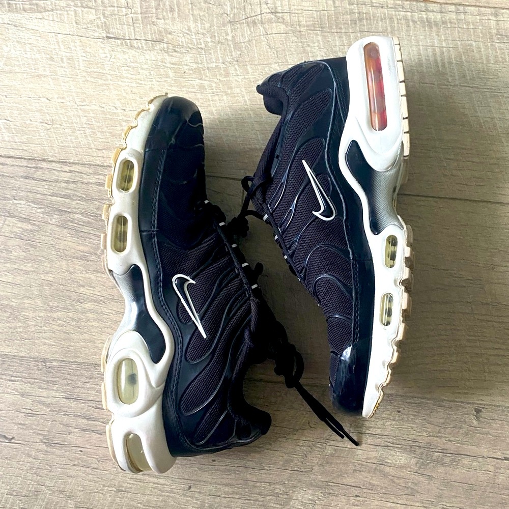 Women’s Nike Air Max Plus